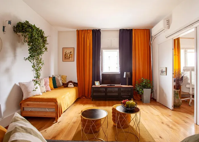 Vanatori Nest - 2 Room - Pumo Properties Lejlighed